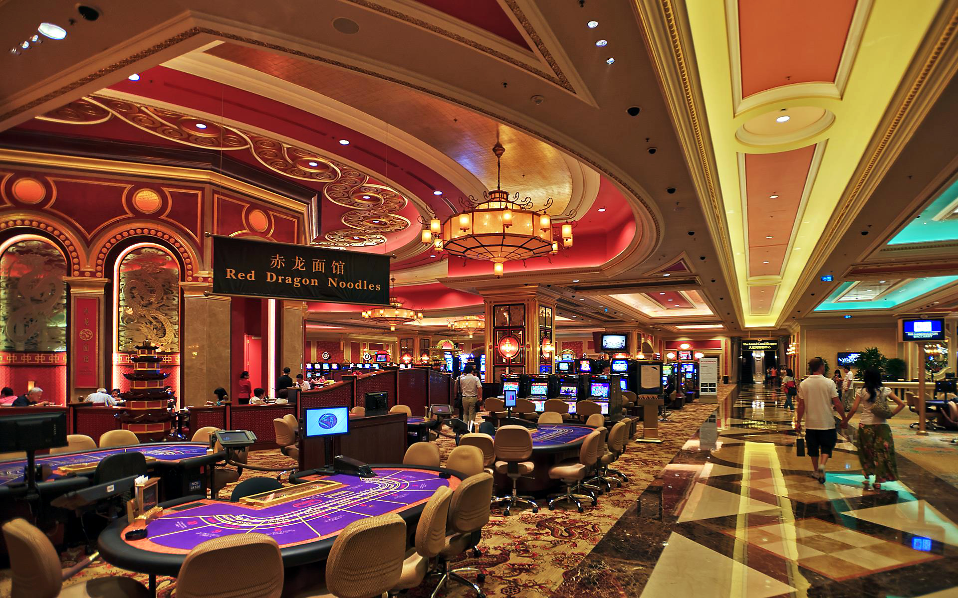 Poker Masasında Kazanma Sanatı: İleri Düzey Bahis Teknikleri